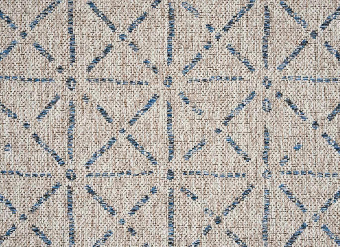 Seasons Modern Lattice