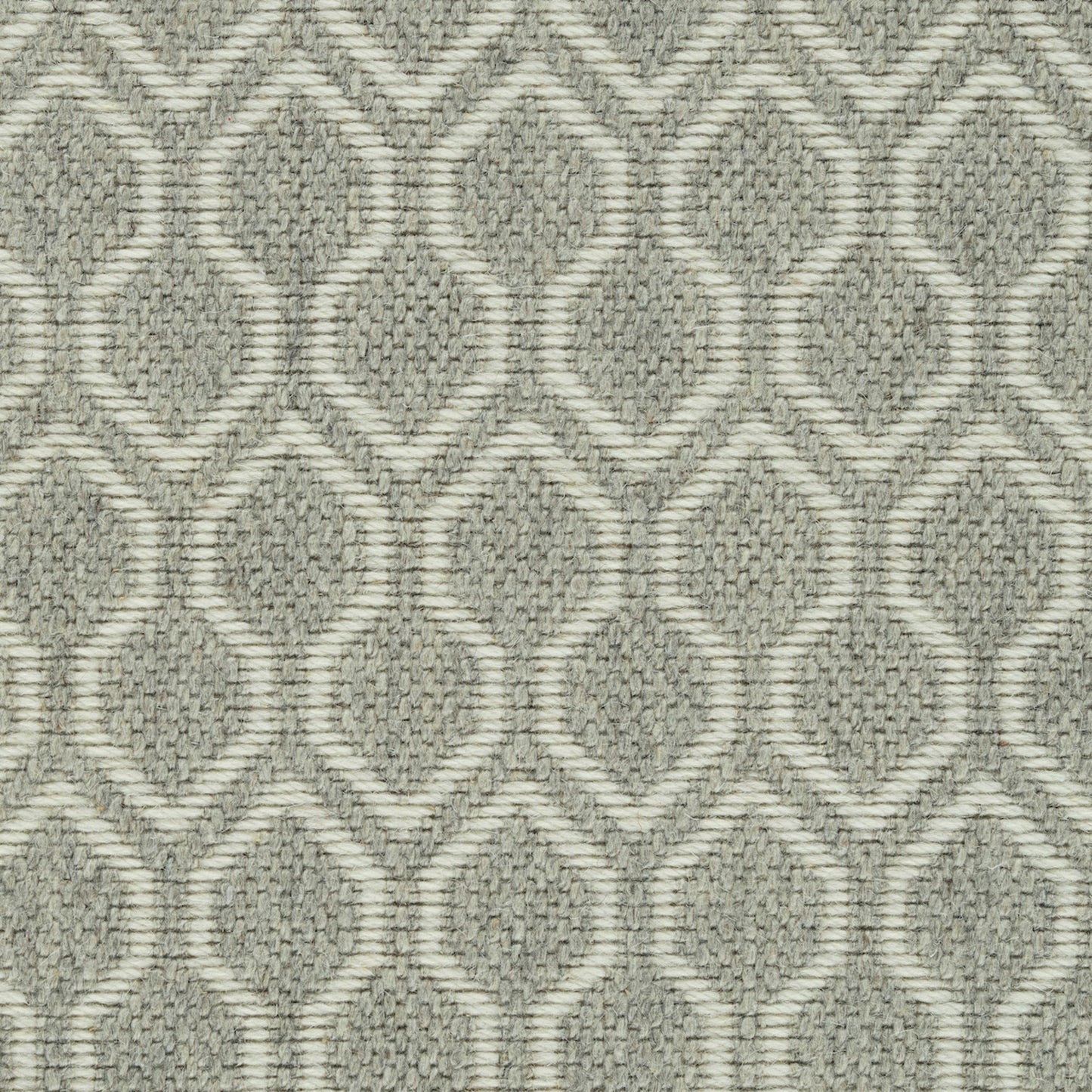 Shoreline in Dove Carpet