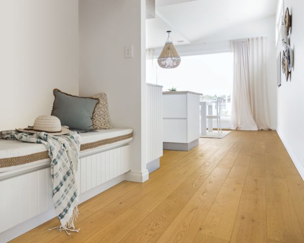 Harbor Estates in Naturale Oak Hardwood