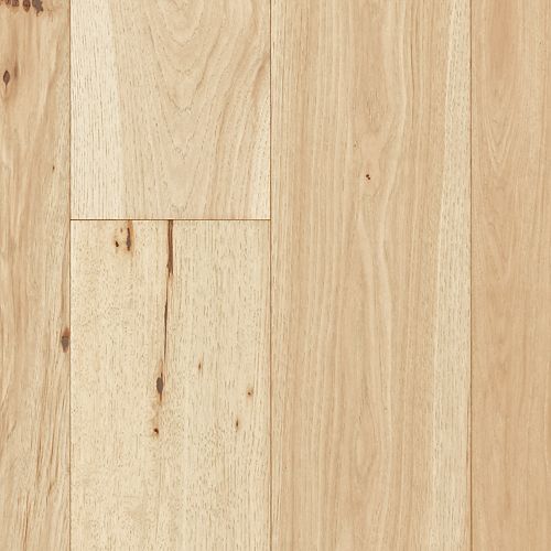 Cascade Hills in Pale Honey Hickory