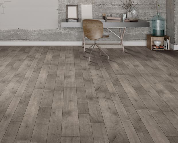 Fieldcrest in Grey Nuance Vinyl Sheet Goods