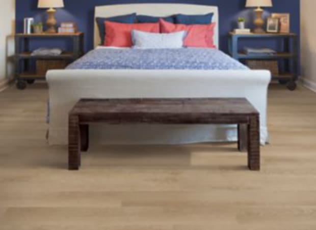 Familiar Front. II P in Hazelnut Luxury Vinyl