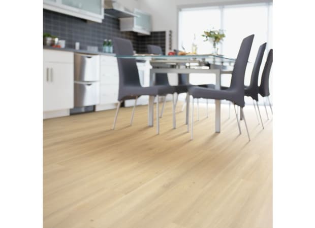 Miramar Shores in Palm Tree Oak Laminate