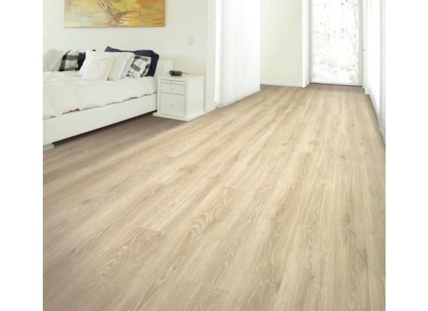 Antique Craft in Soft Chamois Oak Laminate