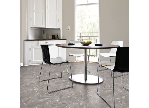 Elan Peak in Reflection Vinyl Sheet Goods