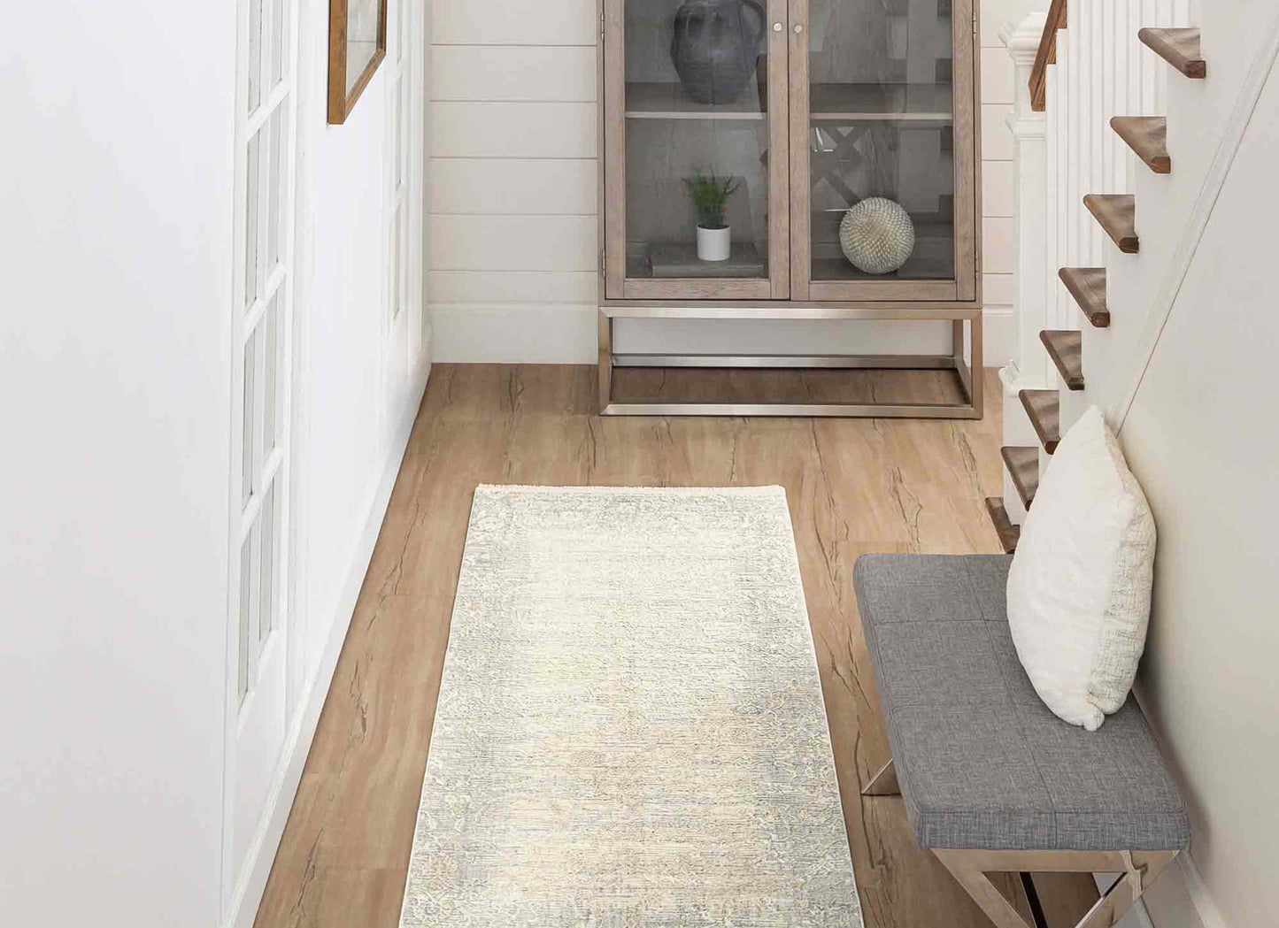 Mandawa Cream Dark Grey