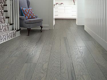 VILLA in Pebble Hardwood