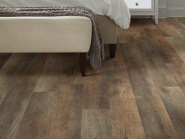 ANVIL PLUS in Highlight Oak Luxury Vinyl
