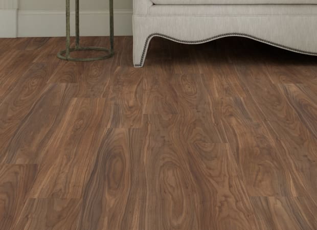 ENDURA PLUS in Modern Classic Luxury Vinyl