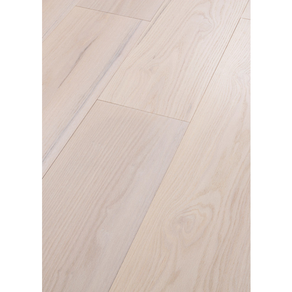 Landmark Sliced Oak