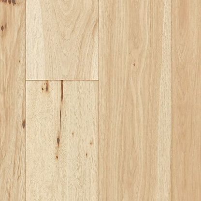 Cascade Hills in Pale Honey Hickory