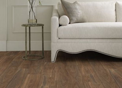 FRONTIER PLUS in Modern Classic Luxury Vinyl