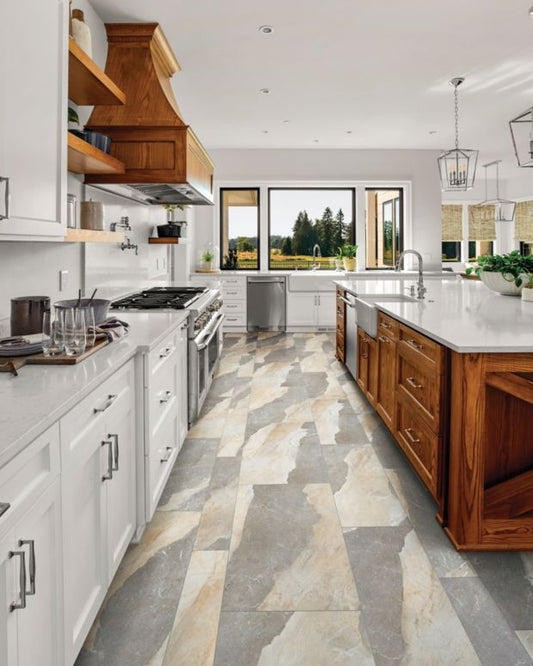 Wanderers Loop in Basset Luxury Vinyl