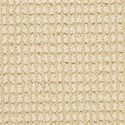 Urban Escape in Endless Carpet