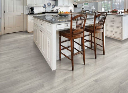 Rare Vintage in Ashlar Oak Laminate
