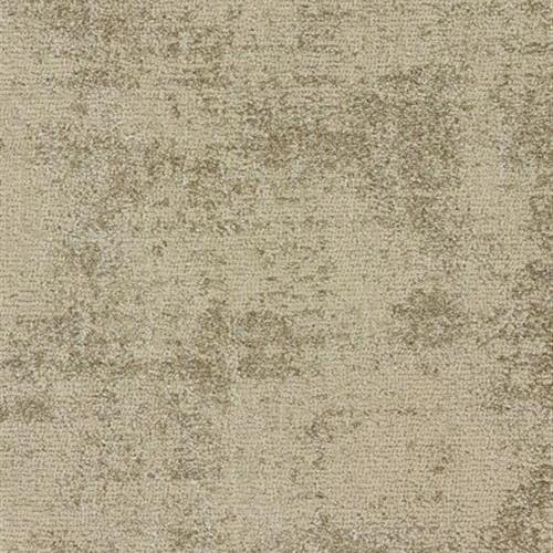 Holly in Beige Carpet