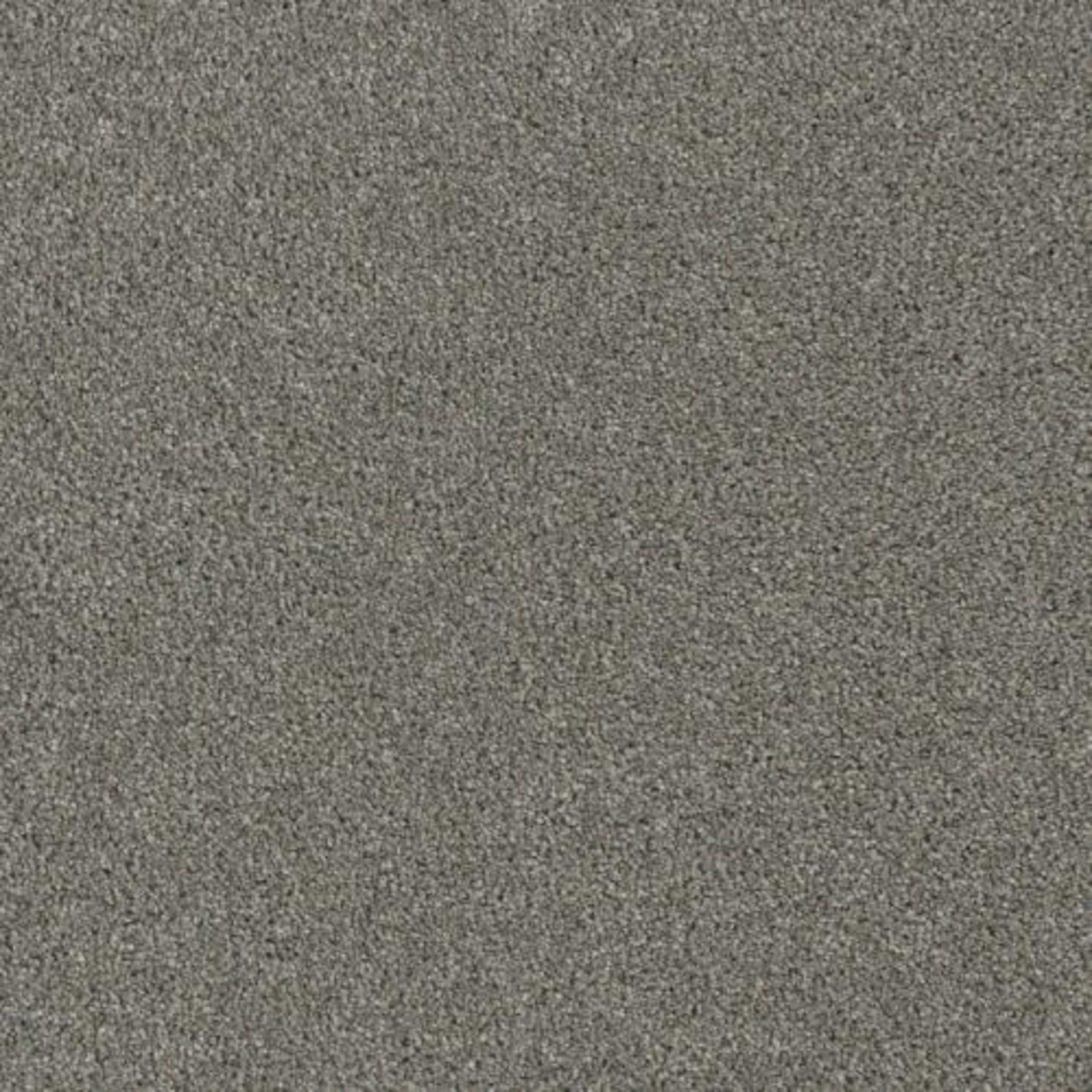 Luxor II in Looking Glass Carpet