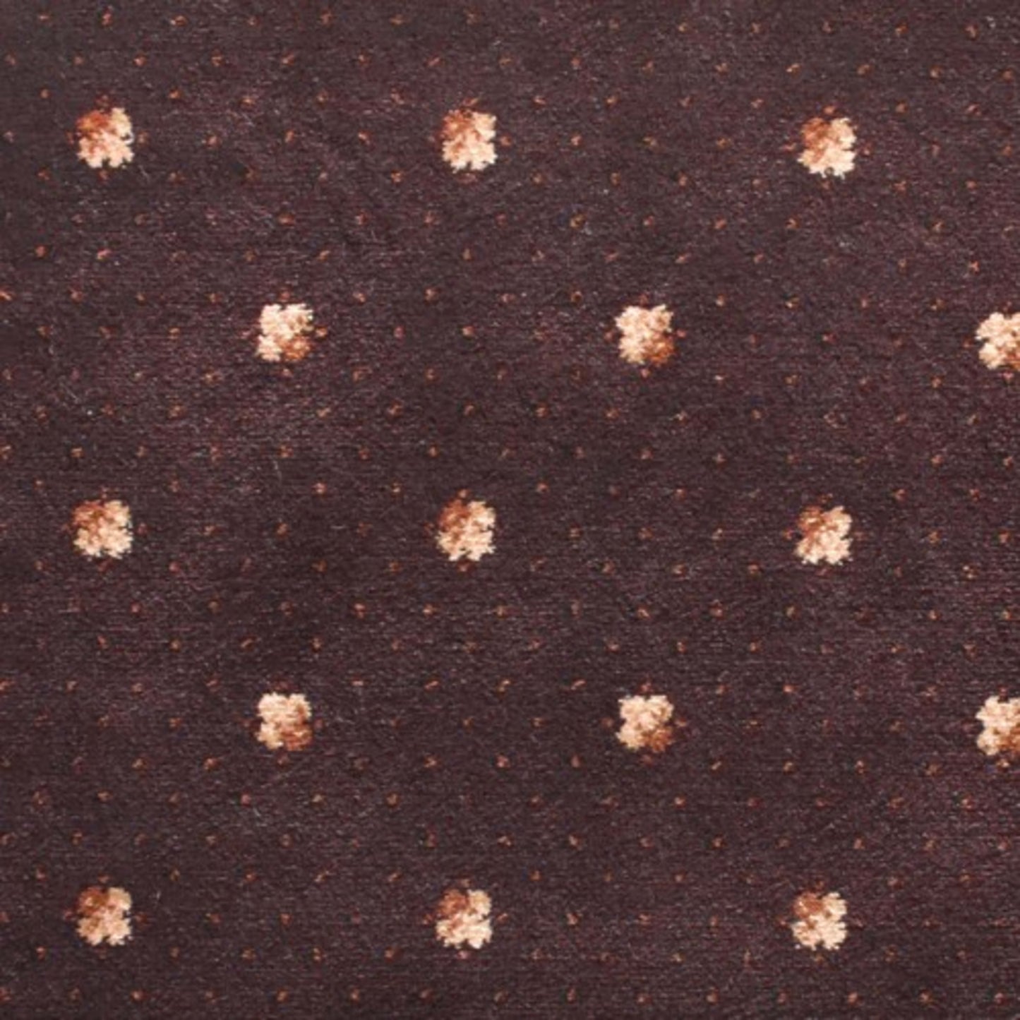 Lucerne in Eggplant Carpet