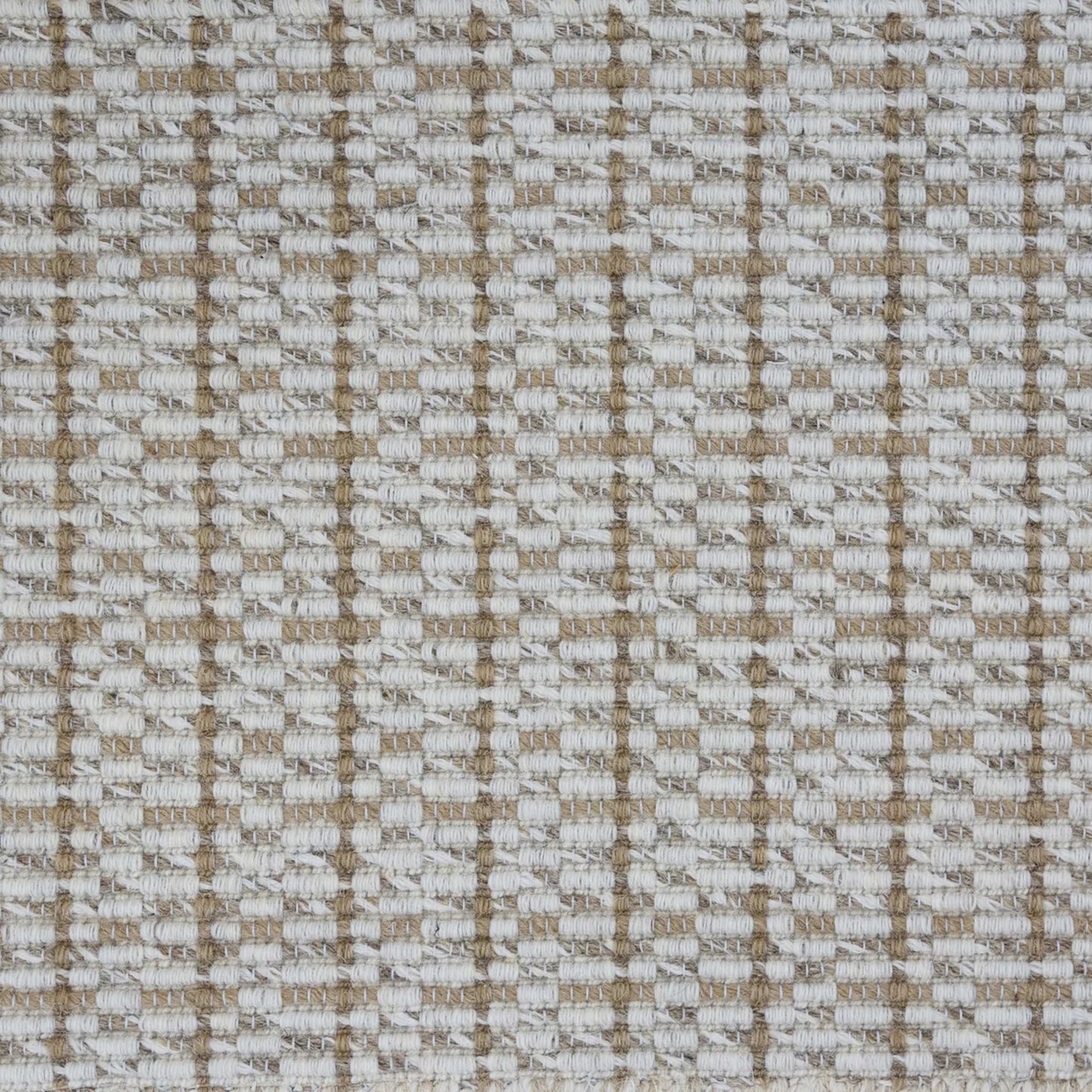 Madin in Dune Carpet