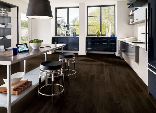 Natural Forest Oak Solid in Bear Run 5" Hardwood