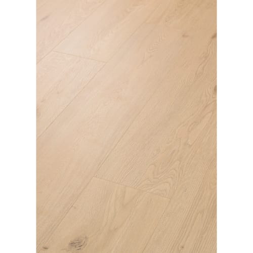 Oak Crest in Waterbury Cream Laminate