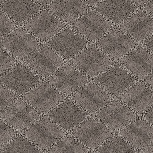 Upscale Tradition in Pebble Carpet