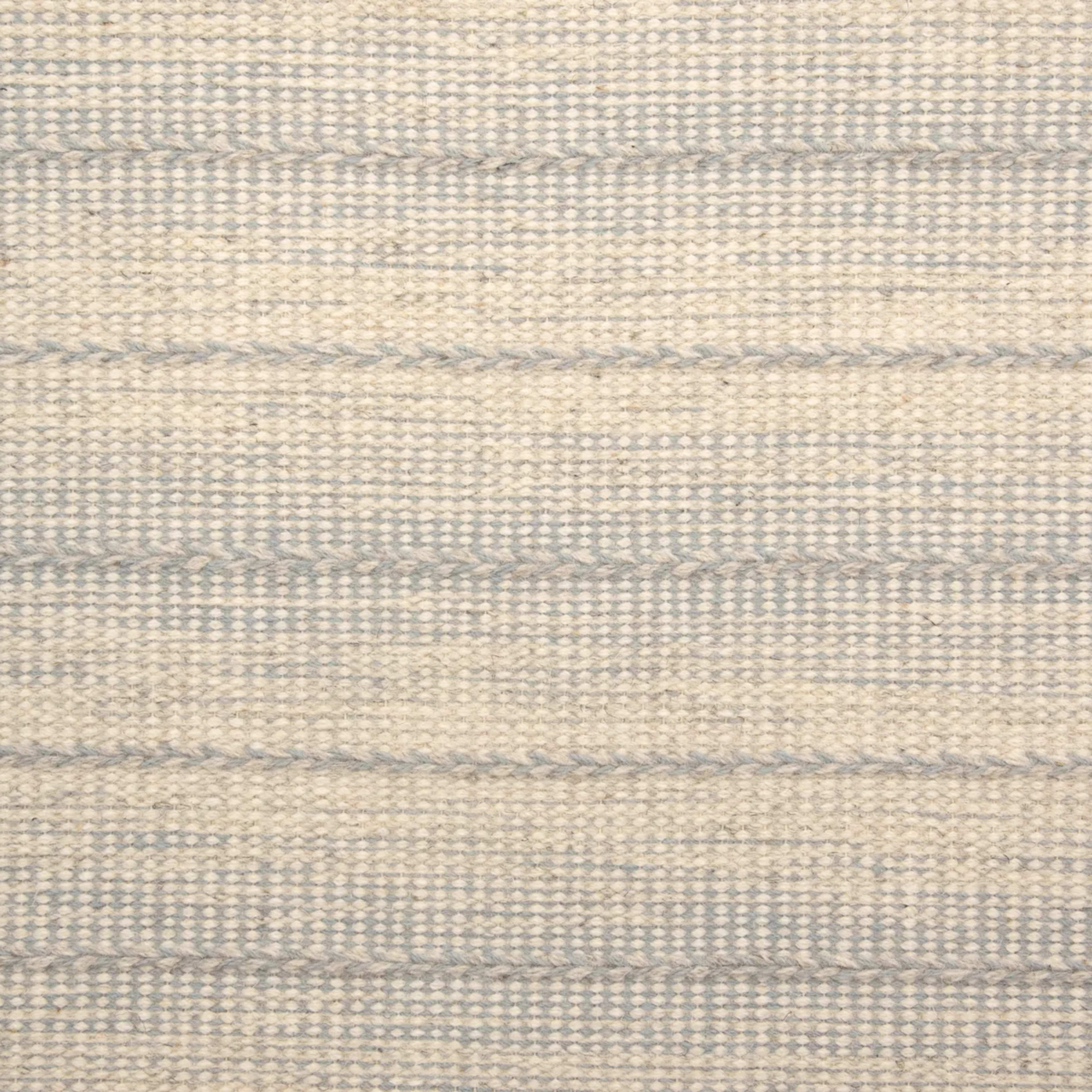Orzola in Sky Carpet