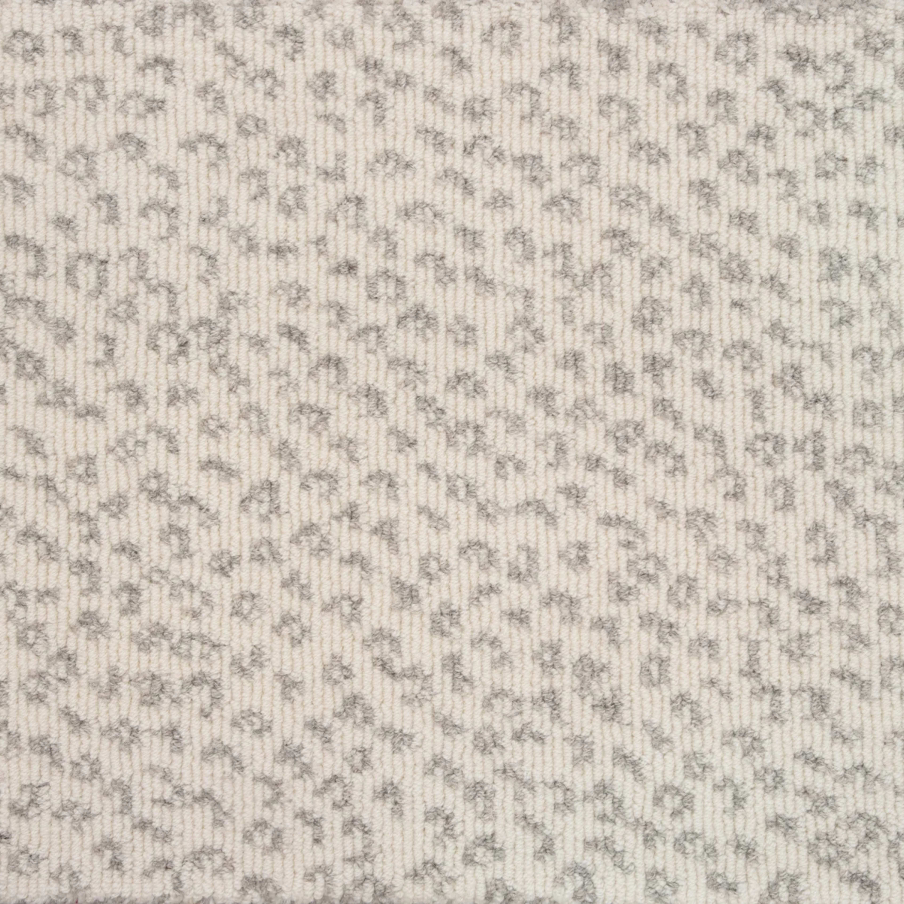 Pantera in Ivory Carpet