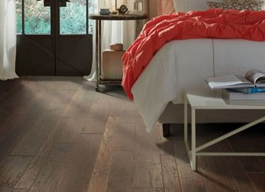 PEBBLE HILL MIXED WIDTH in Weathered Saddle Hardwood