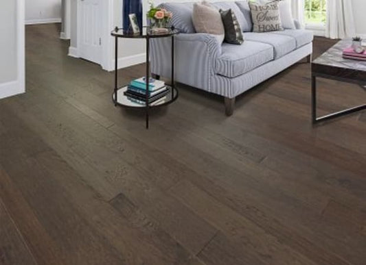 PEBBLE HILL MIXED WIDTH in Shearling Hardwood