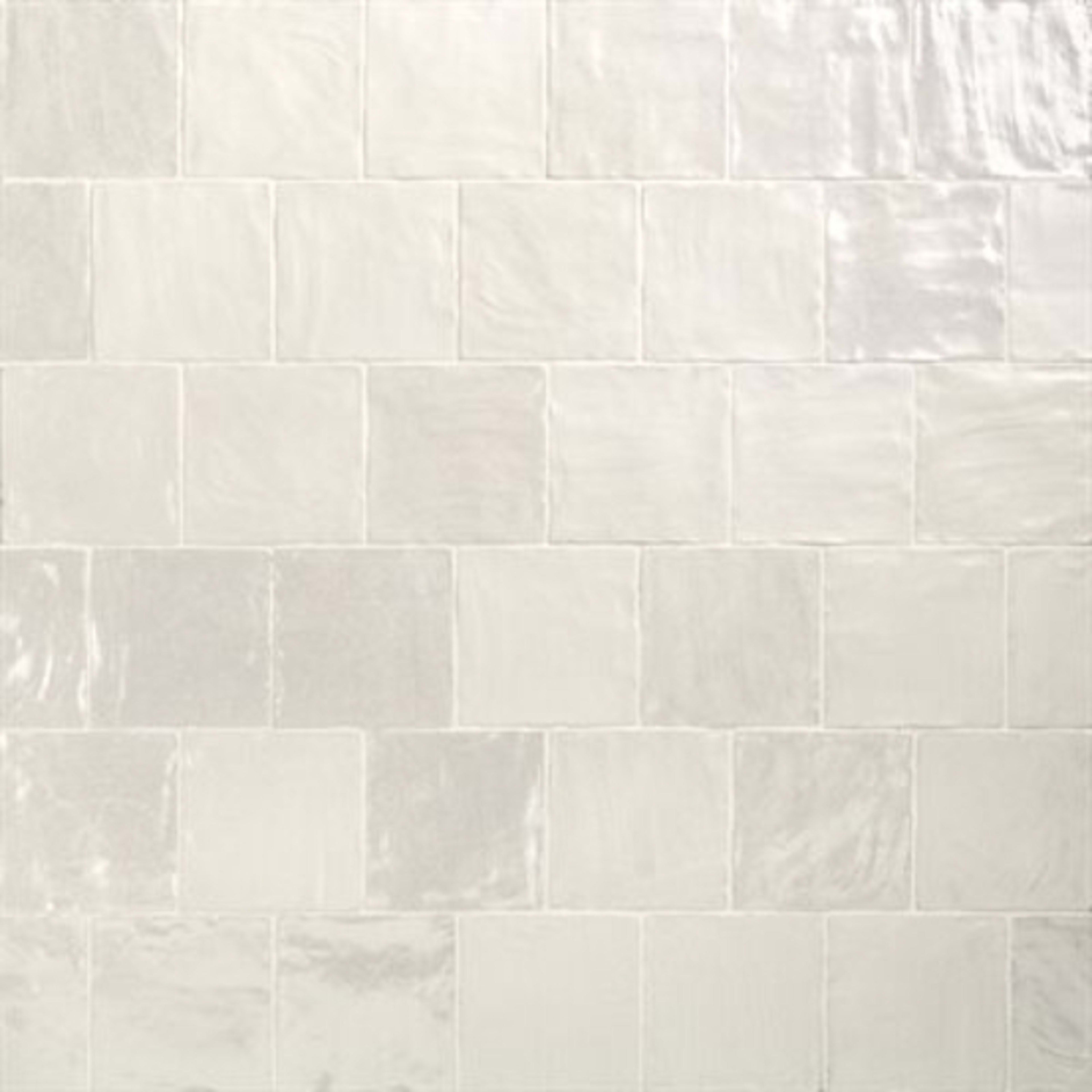 Myorka in White 4x4 Tile