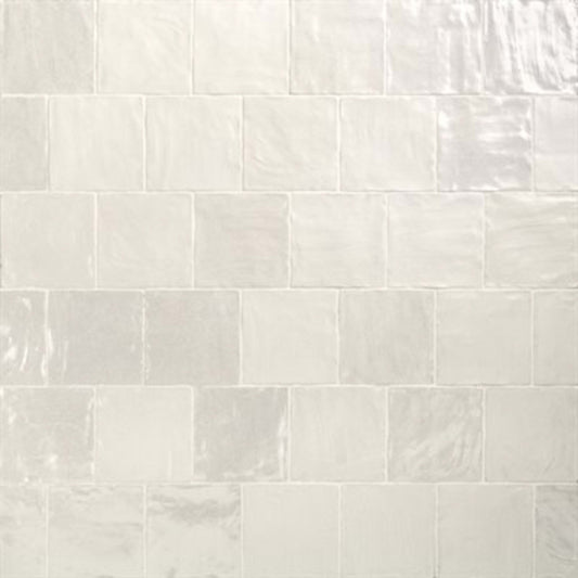 Myorka in White 4x4 Tile