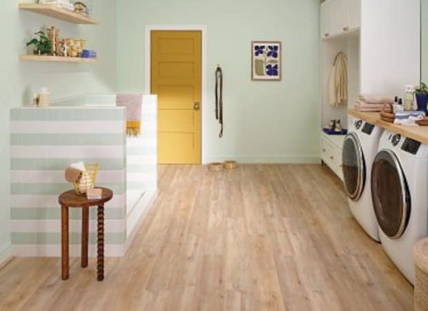 CORETEC PRO PREMIUM VV800 in Brookfield Maple Luxury Vinyl