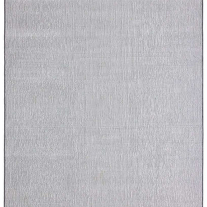 Wasi in Silverfox Carpet