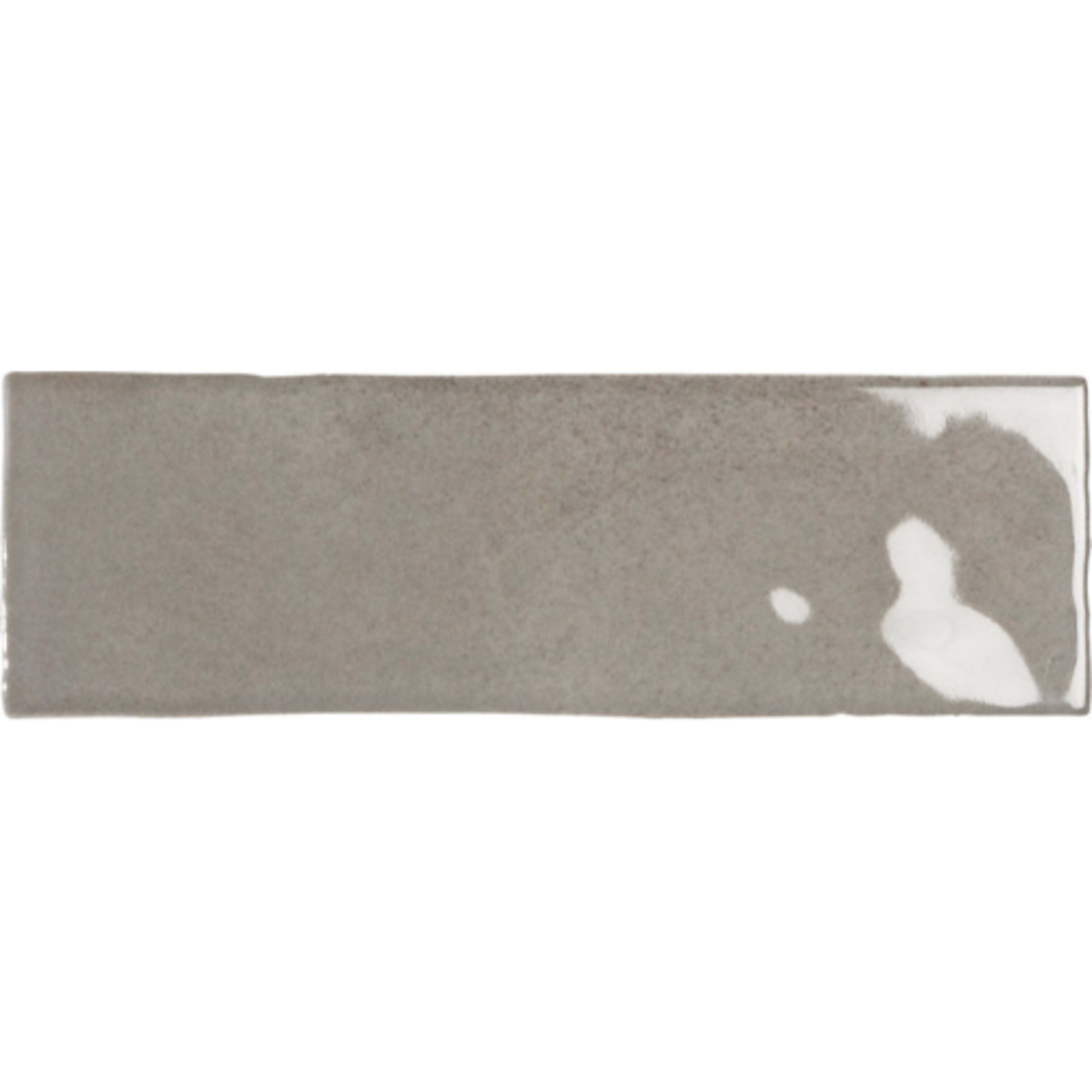 Passion in Gris Tile