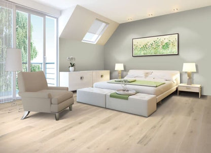 Coastal Couture Plus in White Cap Oak Hardwood
